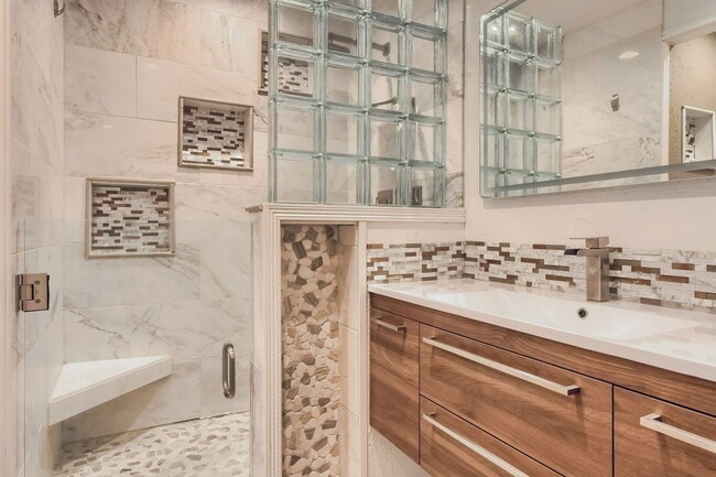 Building Photo - 8488 Prairie Clover Way