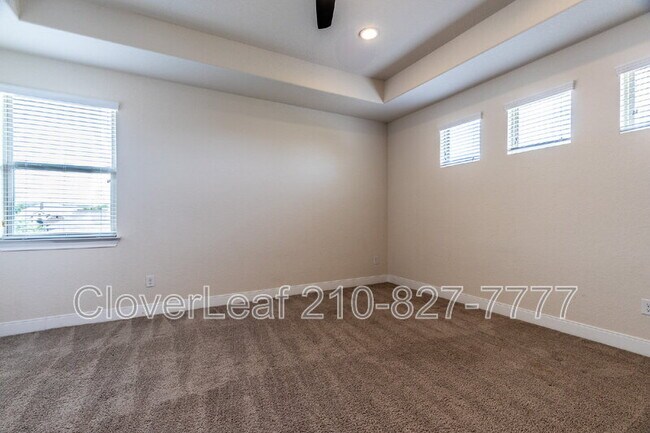 Building Photo - 908 Sussex Cove