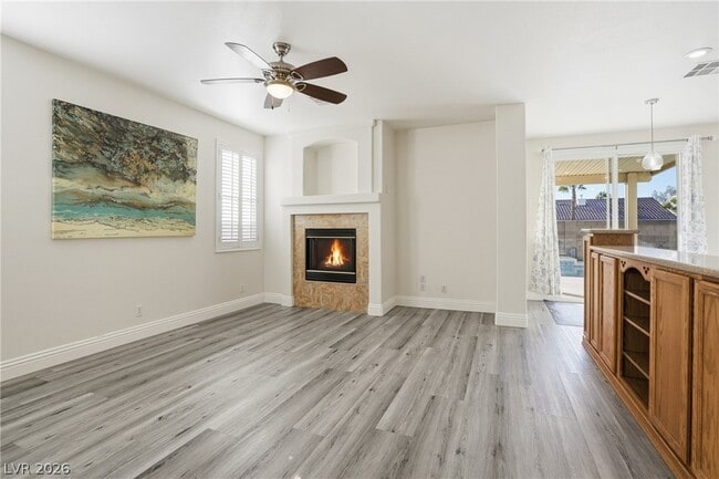 Building Photo - 10071 Lemon Valley Ave