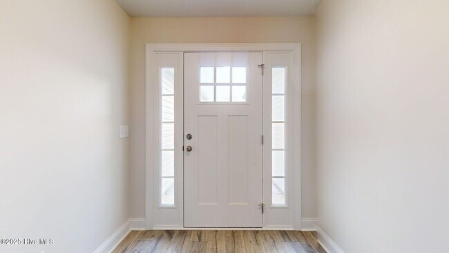Building Photo - 51 N Ardsley Ln
