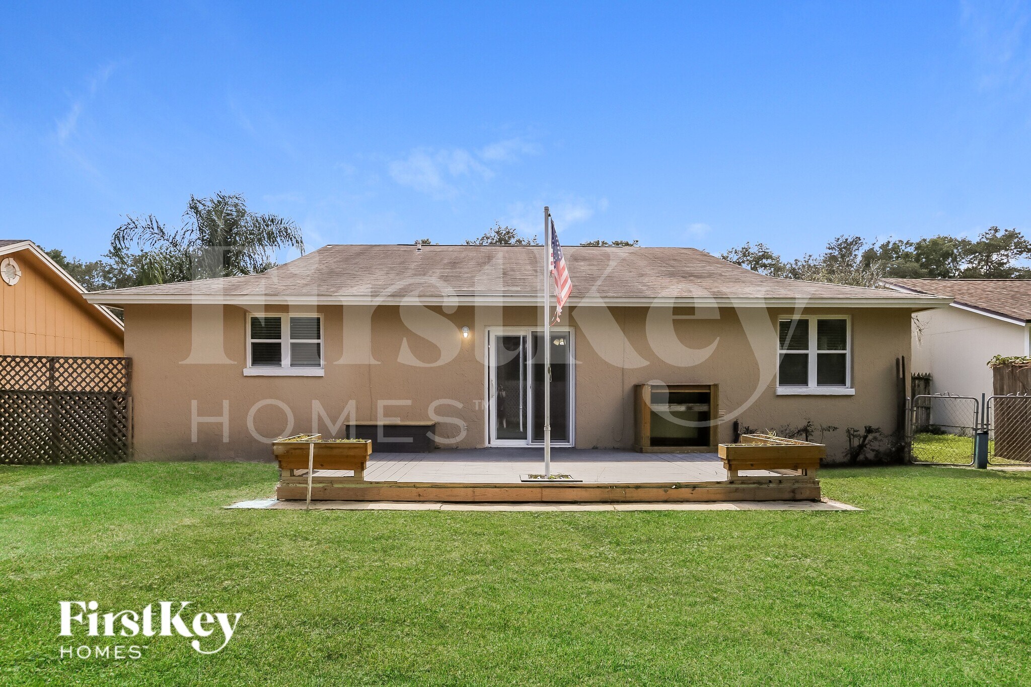 Building Photo - 1047 Cove Landing Dr