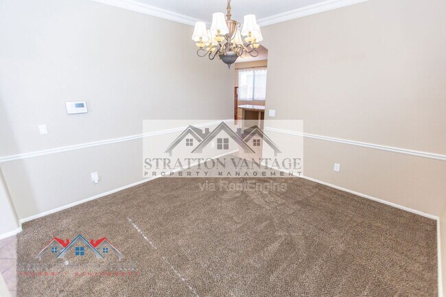 Building Photo - 4808 W Allen St