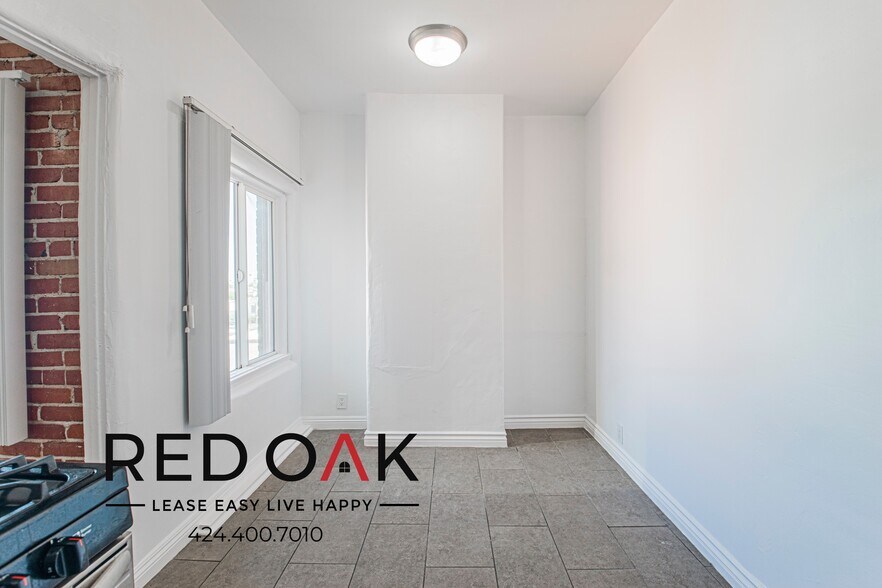 Building Photo - 1518 S Wilton Pl