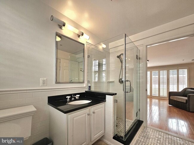Building Photo - 315 Hearthstone Mews