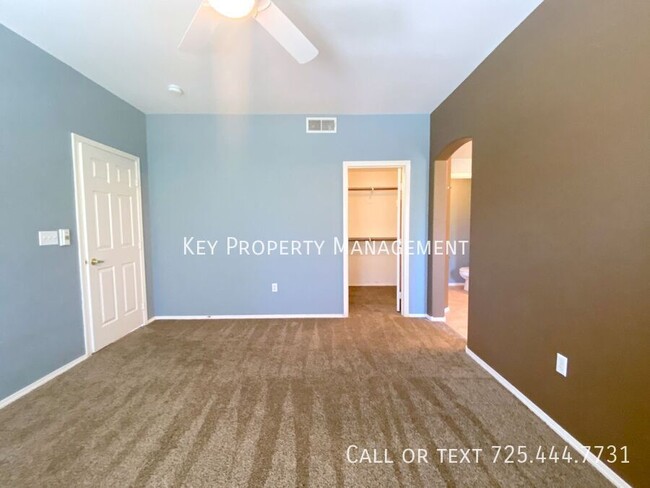 Building Photo - SUMMERLIN CONDO WITH 2 BEDROOMS/2 BATHS AN...