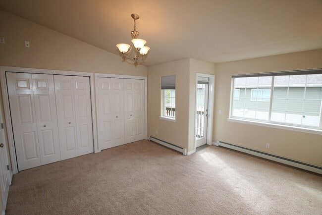 Building Photo - 2 Bedroom Condo near Downtown Anchorage!