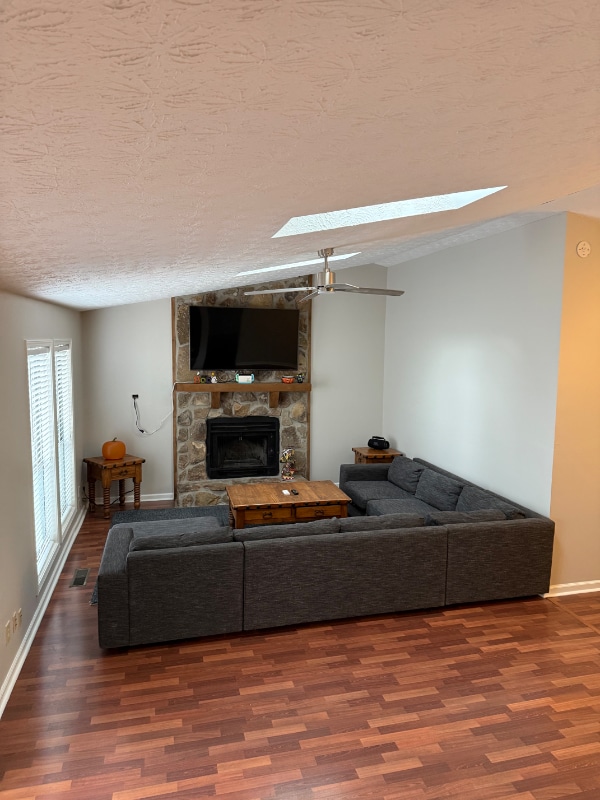 Building Photo - 4065 Maxanne Dr NW