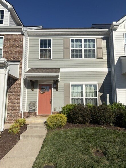 Building Photo - 2736 Wind Gap Dr