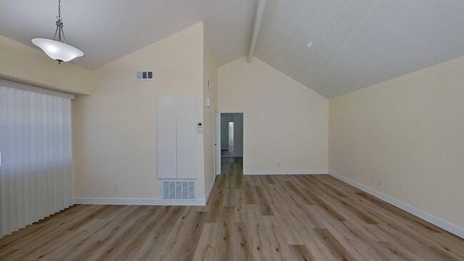 Building Photo - 26701 Quail Creek