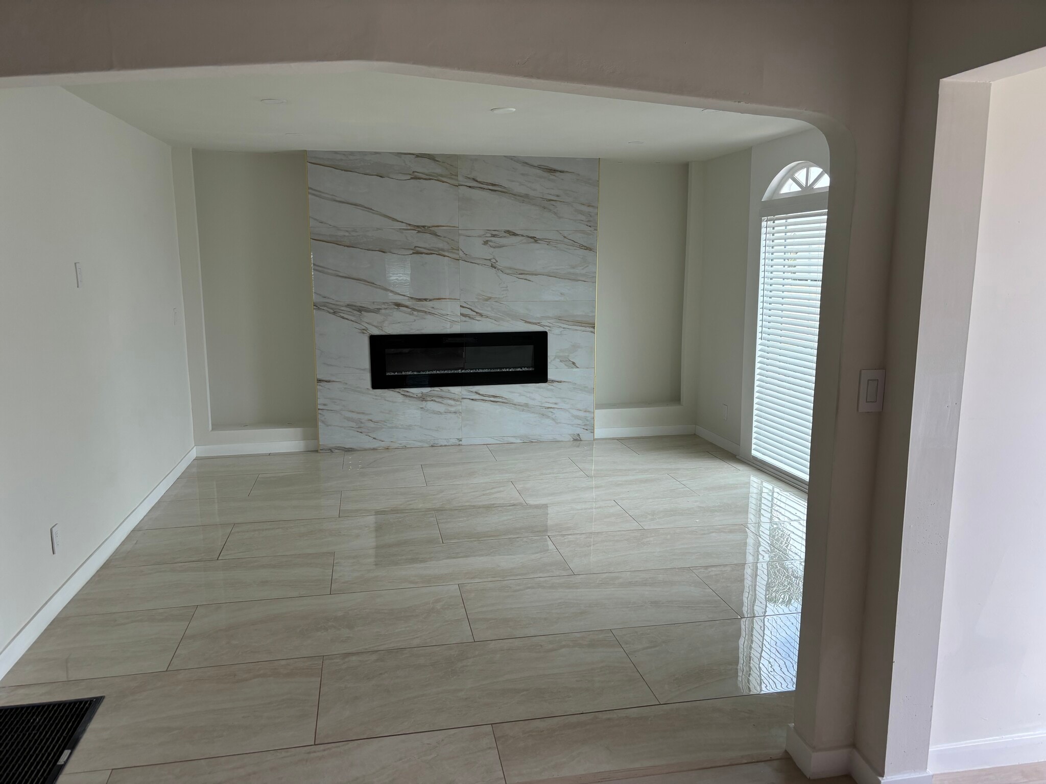 Living Room - 2206 W 75th St