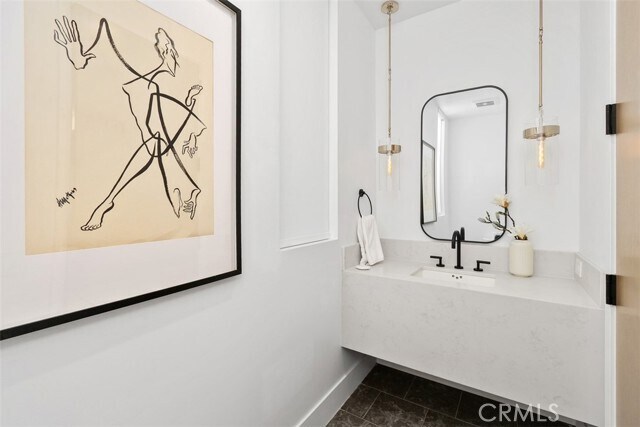 Building Photo - 4261 Uptown Newport Dr