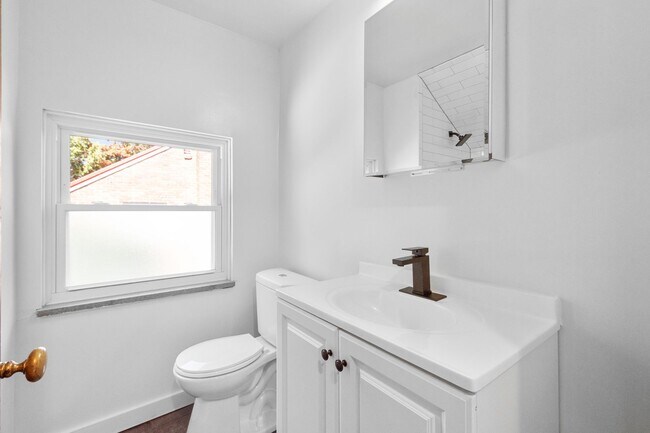 Building Photo - AVAILABLE OCT 1ST!! RENOVATED 3-BEDROOM PENN HILLS!!