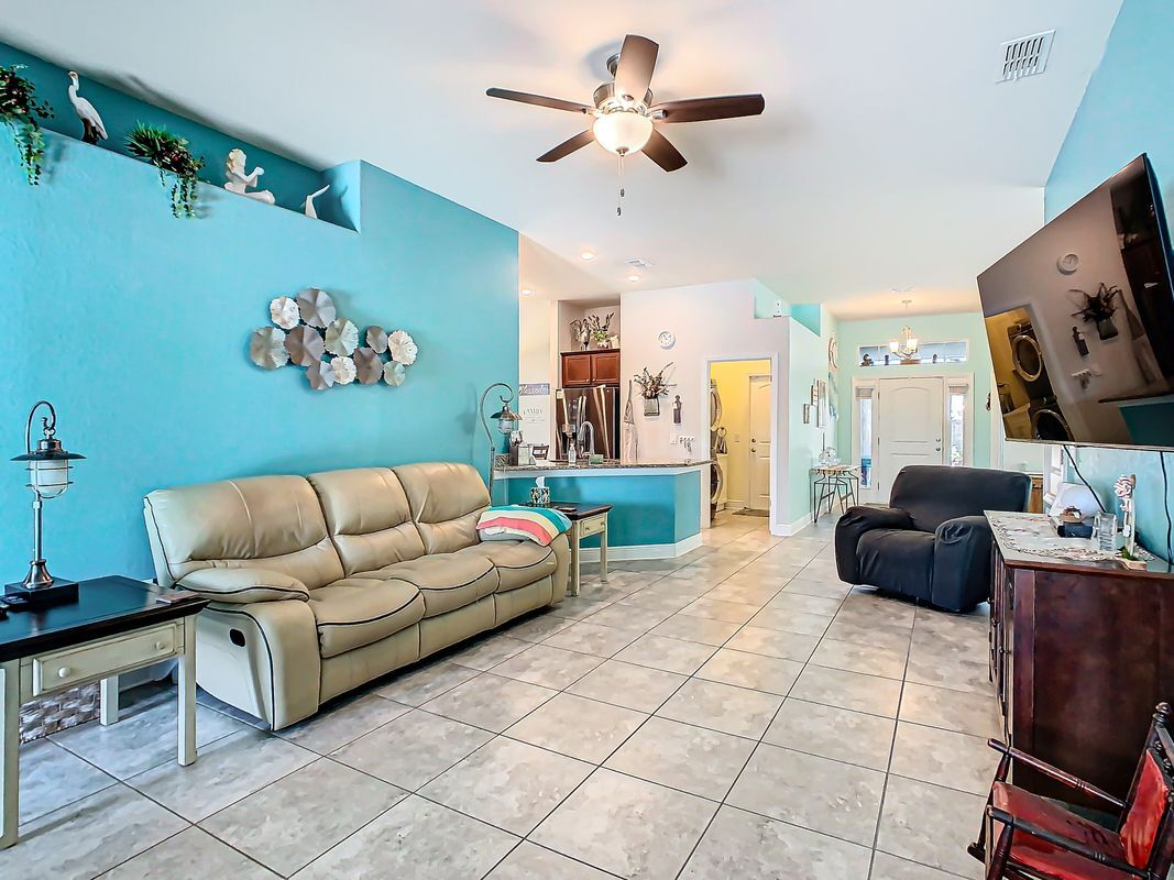 Building Photo - 649 Meadow Pointe Dr