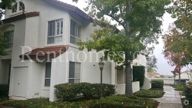 Building Photo - Mira Mesa, 11530 Caminito La Bar #121- Lig...