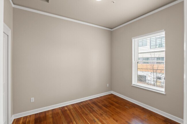 Building Photo - The Rinehart Building Residential Units