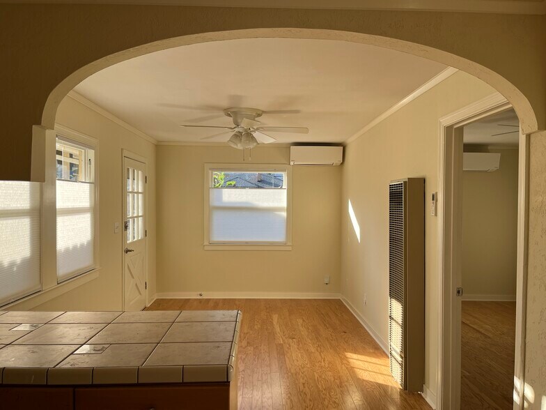 Living Room - 844 Taber Ave