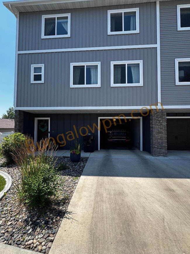 Building Photo - 3110 Boulder Ave