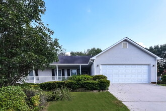 Building Photo - 4091 S Fork Dr