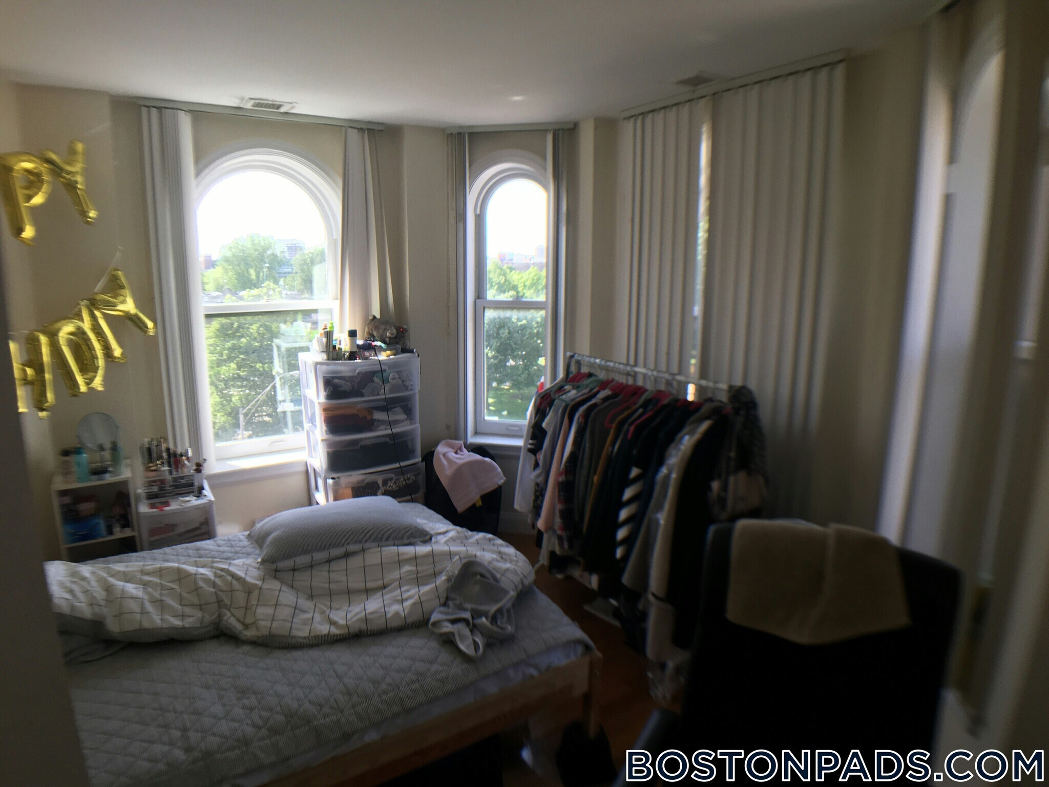 Building Photo - 90 Westland Ave