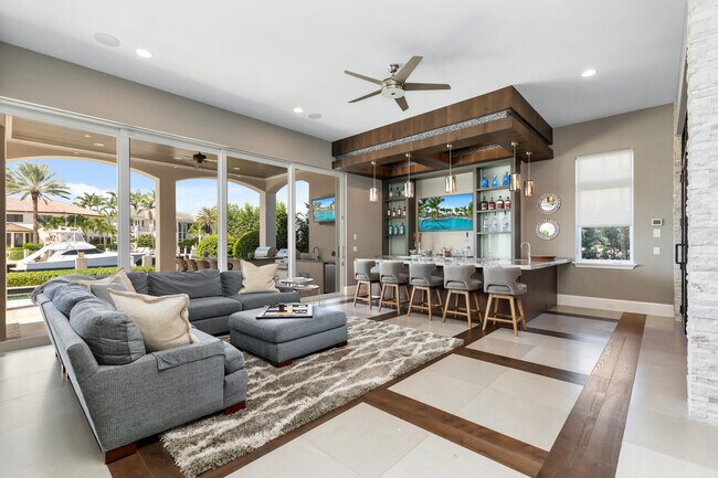 Building Photo - 3211 NE 27th Ave