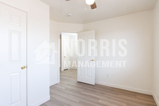 Building Photo - Perfect Duplex in Arizona City