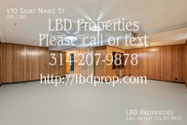 Building Photo - 490 St Marie St