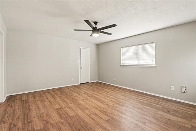 Building Photo - 3720 Stanley Ave