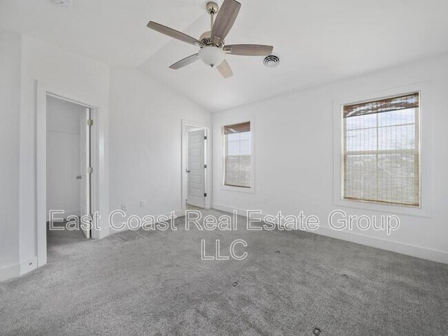 Building Photo - 11089 Gopher Dr N