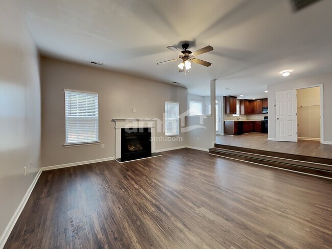 Building Photo - 7683 Natalie Commons Drive