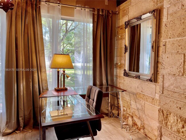 Building Photo - 14155 Old Cutler Rd