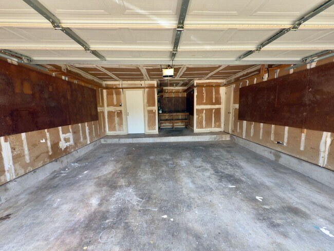 Building Photo - 2618 Alcott Ln