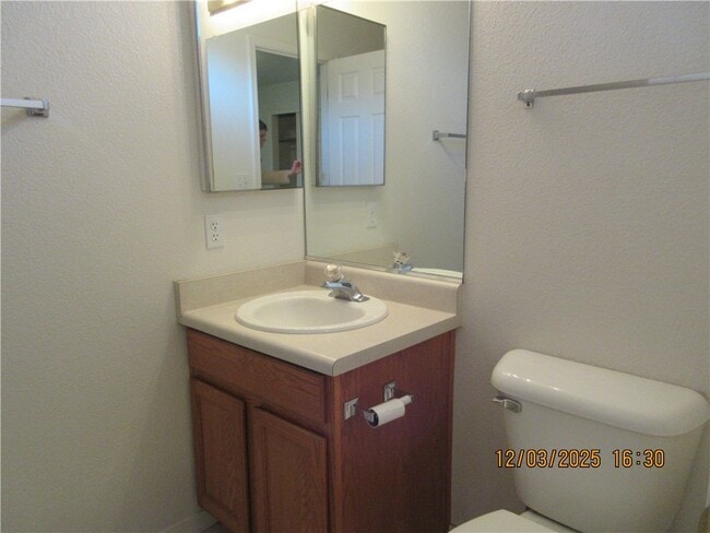 Building Photo - 2469 Fox