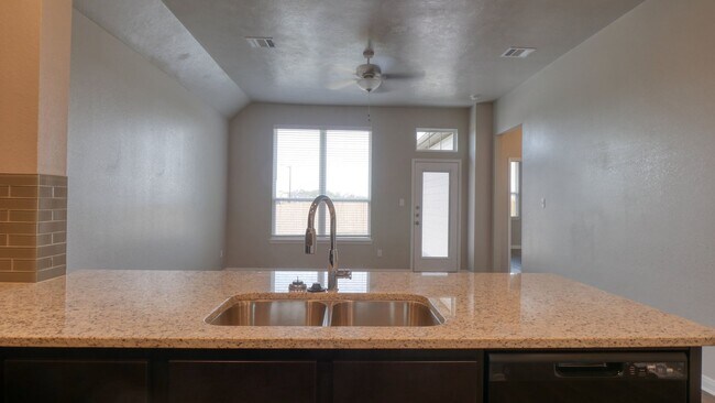 Building Photo - Spacious Single-Family Home Available Now!