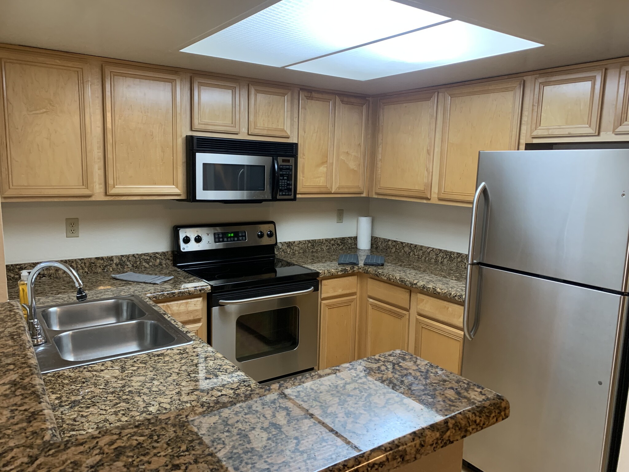Remodeled, Move-In-Ready Condo in North Glendale - 5757 W Eugie Ave