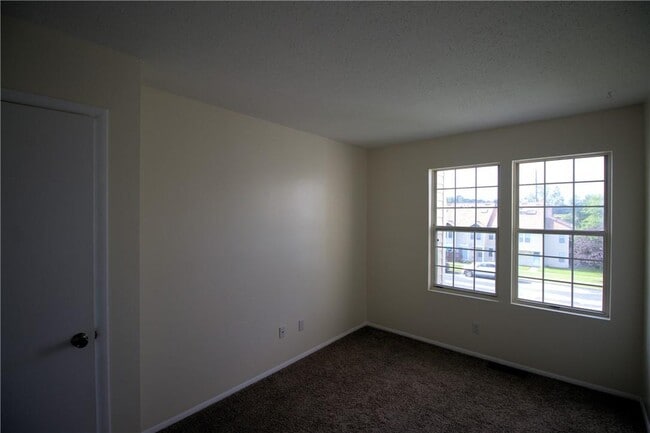 Building Photo - 2507 Whispering Hills Dr
