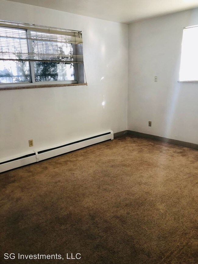 Building Photo - 510 Dayton St