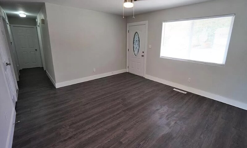 Building Photo - 3575 Ironwood Pl