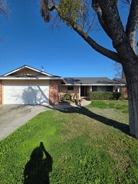 Building Photo - Newly remodeled 3 bedroom 2 bathroom home - $200.00 Move In Special off First Month Rent