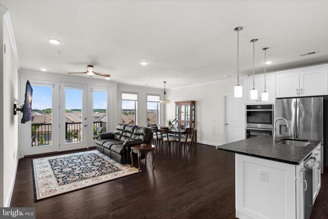 Building Photo - 23630 Havelock Walk Ter