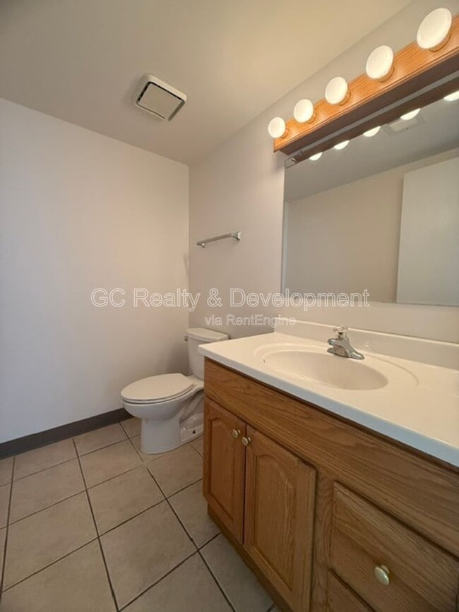 Building Photo - 57 Morningside Dr