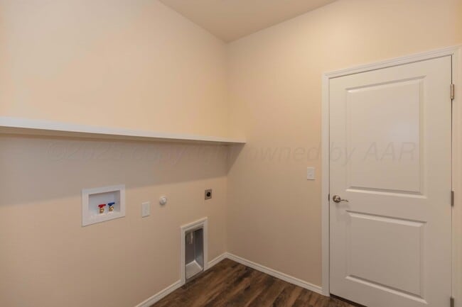 Building Photo - 7604 Beck Dr