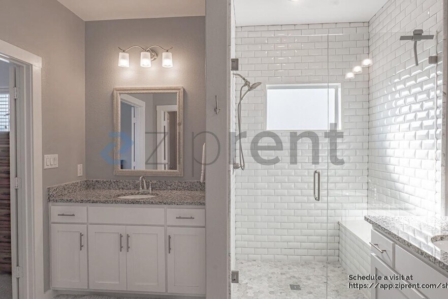 Building Photo - 1100 Redbrick Ln