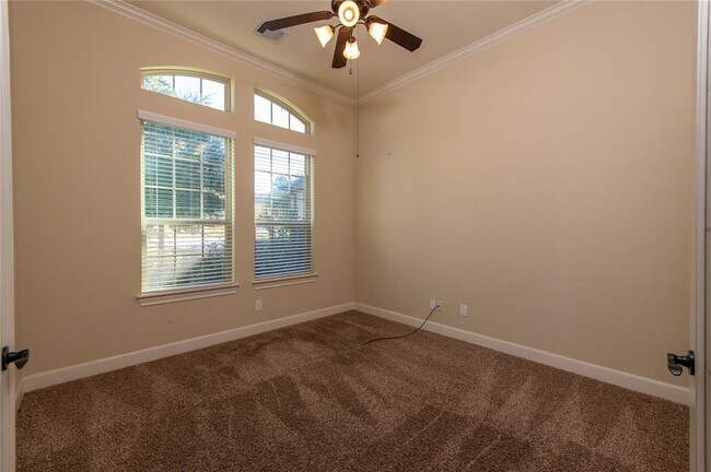 Building Photo - 4855 Bayou St.John