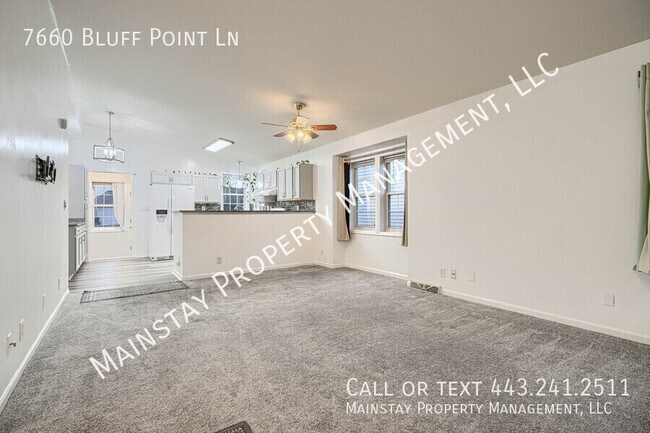 Building Photo - 7660 Bluff Point Ln