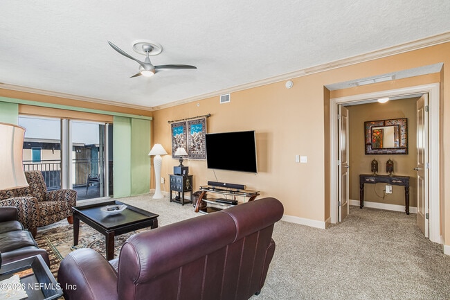 Building Photo - 1809 1st St N