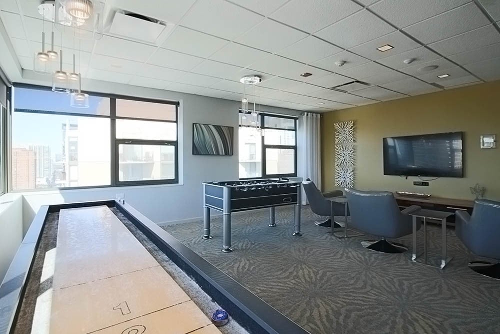 Building Photo - 51 W Huron St