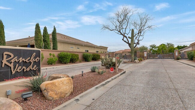 Building Photo - 11139 E Cannon Dr