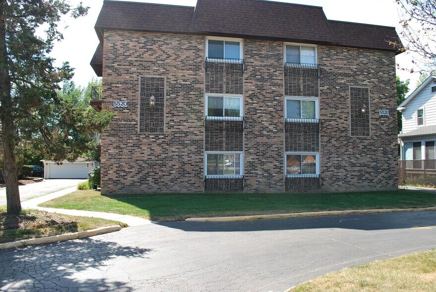 Building Photo - 5520 Belmont Rd