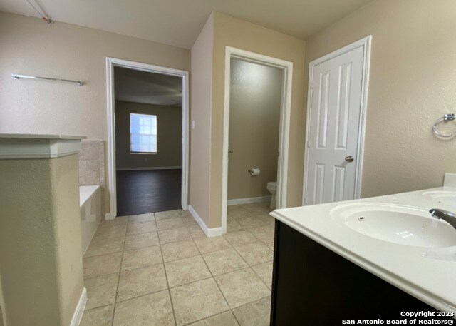 Building Photo - 1838 Mobeetie Tr