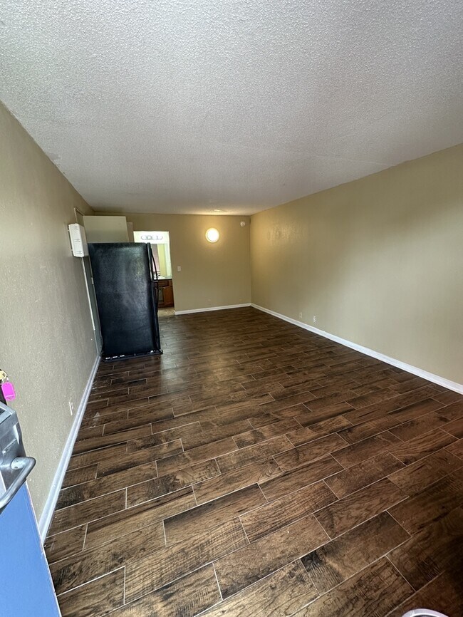 Building Photo - 43420 US-27